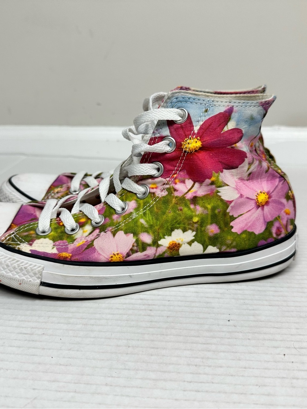 Converse All-Star Chuck Taylors Floral Sz Men 8.0 Women 10 High Top Shoe 150186F - Picture 4 of 14